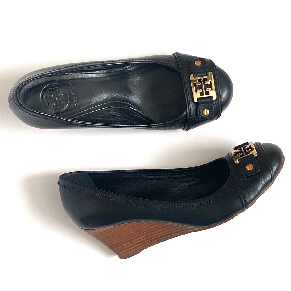 FLAWLESS🖤TORY BURCH Black Leather Wedges